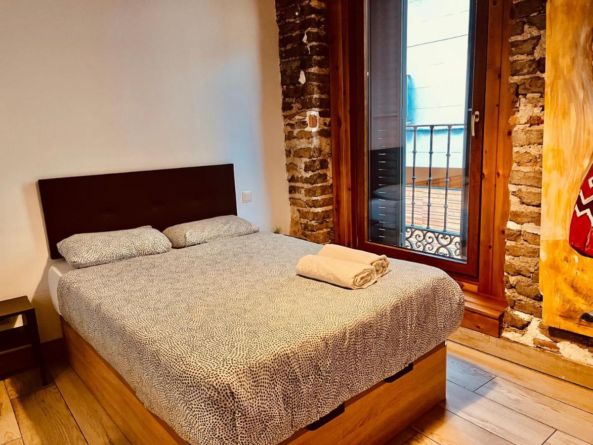 Gran Via Apartamentos De Temporada Madrid Eksteriør bilde