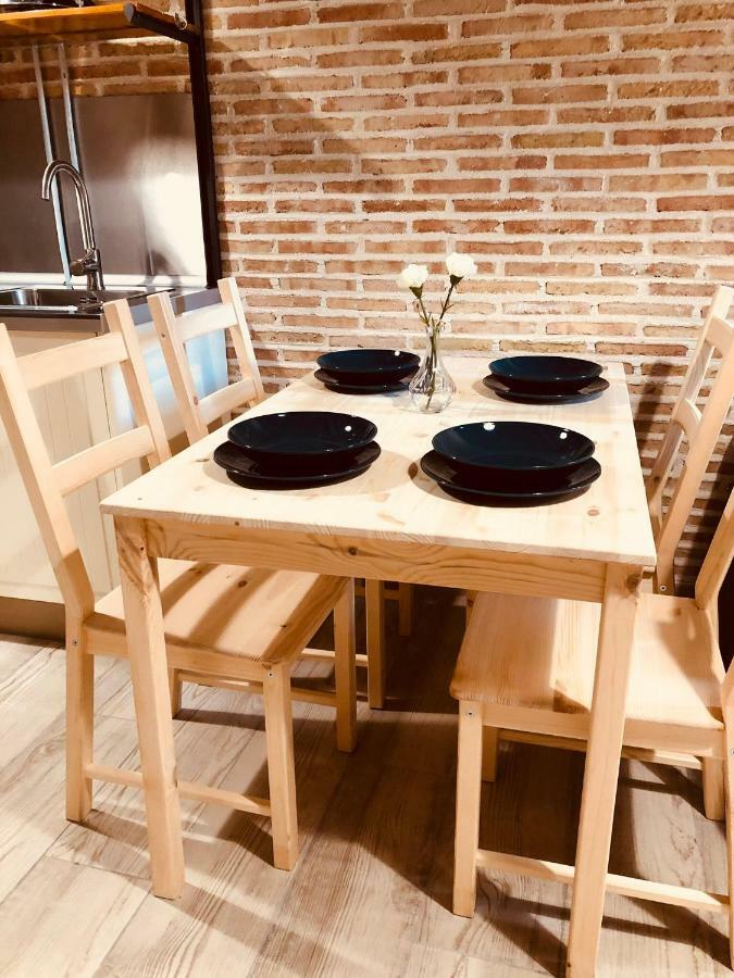 Gran Via Apartamentos De Temporada Madrid Eksteriør bilde